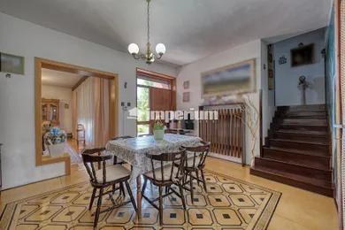 Na predaj 4-izbový dom, 102 m², Báč