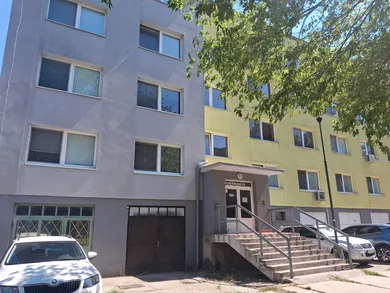 Na predaj 1-izbový byt, 35 m², Šenkvice, Družstevná