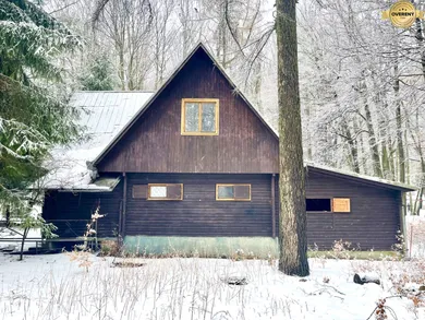 Na predaj objekt, 180 m², Modra, Piesok