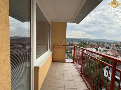 Na prenájom 3-izbový byt, 70 m², Piešťany, Jozefská