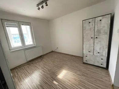 Na predaj 3-izbový byt, 62 m², Hurbanovo, Nová