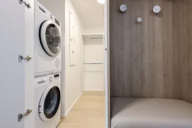 Na predaj 2-izbový byt, 51 m², Bratislava-Staré Mesto, Továrenská