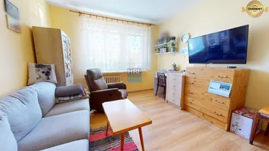 Na predaj 3-izbový byt, 83 m², Holíč, D. Rapanta