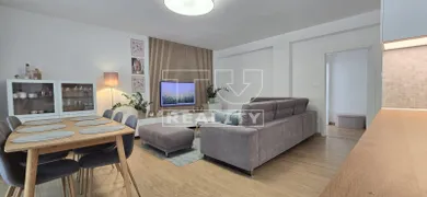Na predaj 3-izbový byt, 89 m², Banská Bystrica