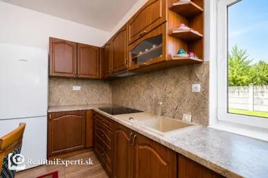 Na predaj dom, 138 m², Miloslavov, Sládkovičova ulica