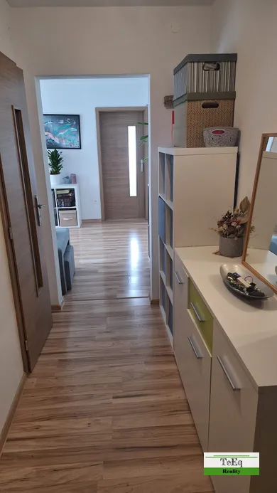 Na predaj 3-izbový byt, 62 m², Banská Bystrica, Družby