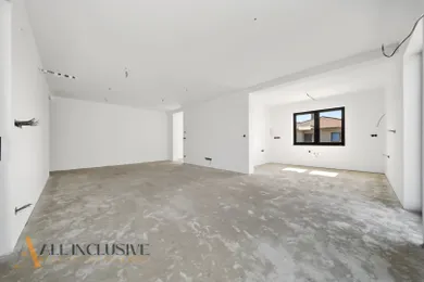 Na predaj 4-izbový dom, 150 m², Hviezdoslavov