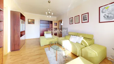 Na predaj 3-izbový byt, 64 m², Lučenec