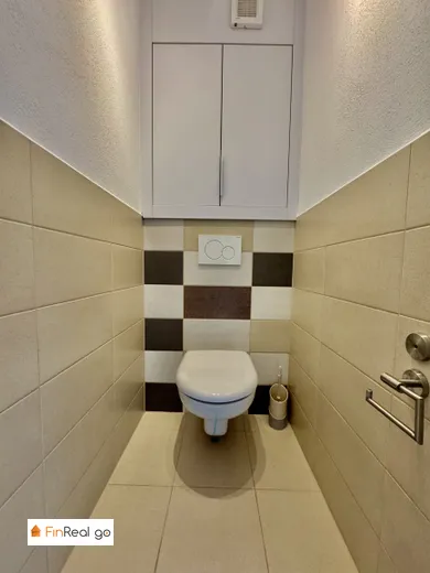 Na prenájom 3-izbový byt, 60 m², Bratislava-Karlova Ves