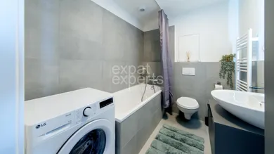 Na prenájom 1-izbový byt, 29 m², Bratislava-Ružinov, Ivanská cesta