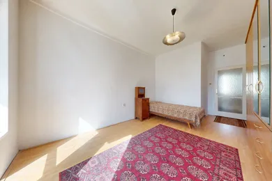 Na predaj 3-izbový byt, 74 m², Bratislava-Staré Mesto, Povraznícka