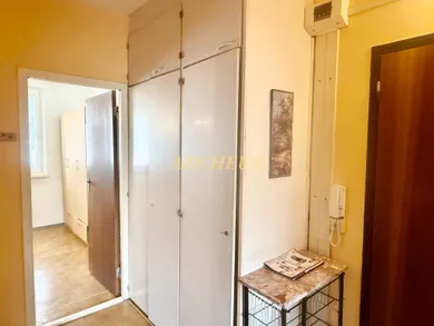 Na predaj 1-izbový byt, 43 m², Sabinov, Murgašova