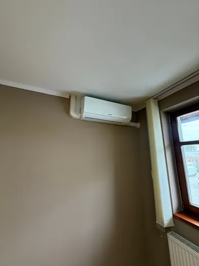 Na prenájom komerčné, 20 m², Šamorín, Bratislavská