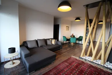 Na predaj 2-izbový byt, 65 m², Bratislava-Nové Mesto, Bajkalská
