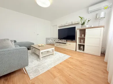 Na predaj 3-izbový byt, 61 m², Šurany, MDŽ