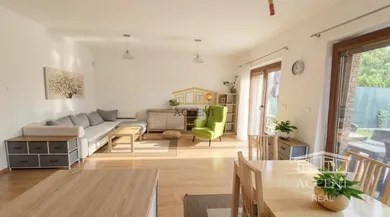 Na prenájom 4-izbový dom, 160 m², Bratislava-Ružinov, Na križovatkách
