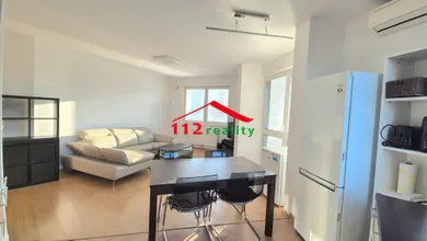Na predaj 3-izbový byt, 82 m², Bratislava-Ružinov, Mierová
