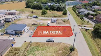 Eladó telkek, Trenčín · €130 000