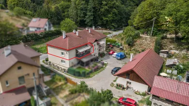 Na predaj 4-izbový byt, 105 m², Vyhne
