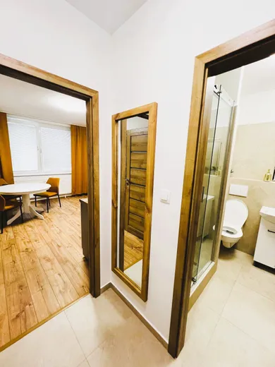 Na prenájom 1-izbový byt, 40 m², Rohožník, Školské Námestie