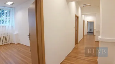 Na prenájom komerčné, Bratislava-Ružinov, Sabinovská
