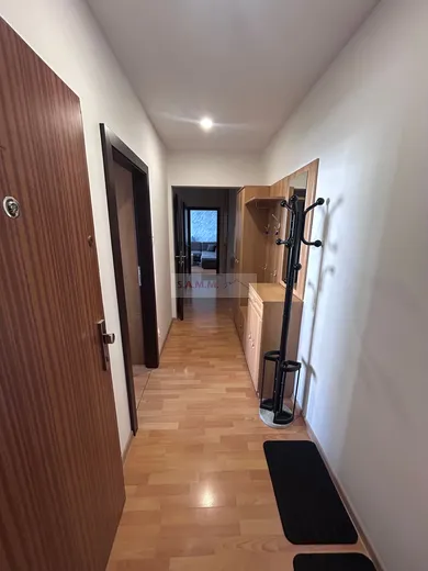 Na prenájom byt v Bratislava-Vrakuňa · €720 · Dokončené