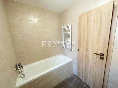 Na predaj byt v Banská Bystrica · €570 · Novostavba