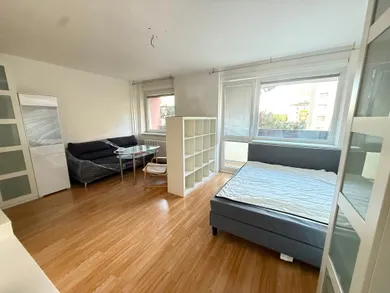 Na predaj 1-izbový byt, 34 m², Bratislava-Nové Mesto, Nobelova