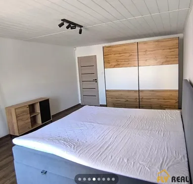 Na prenájom 3-izbový byt, 112 m², Sereď, M. R. Štefánika