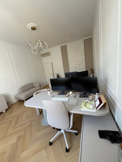 Na prenájom komerčné v Bratislava-Staré Mesto · €500 · Dokončené
