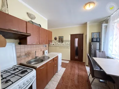 Mieszkania na sprzedaż, 2-pokojowe, Banská Bystrica · €155 000