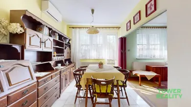 Na predaj 5-izbový dom, 180 m², Trenčín, Kvetná