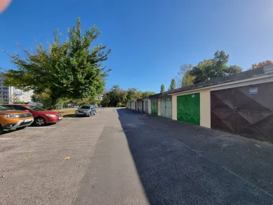 Na predaj objekt, 18 m², Bratislava-Ružinov, Haburská