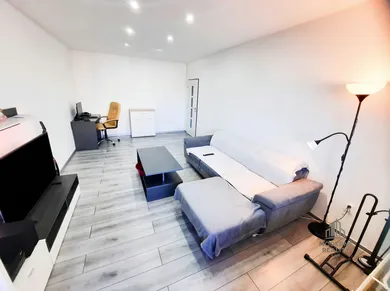 Byty na prenájom 2-izbový, Nové Zámky · €600