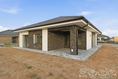 Na predaj 4-izbový dom, 116 m², Hviezdoslavov, Ovocna