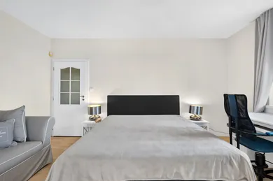 Na predaj 3-izbový byt, 123 m², Bratislava-Nové Mesto, Desiata