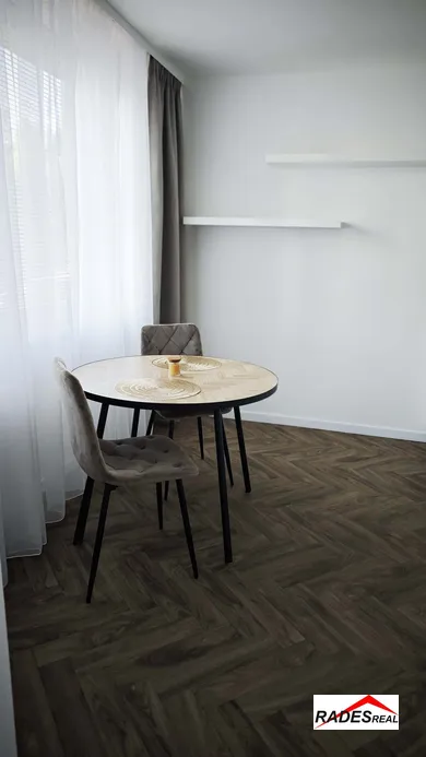 Na prenájom 2-izbový byt, 64 m², Skalica, Vajanského