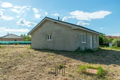 Na predaj 4-izbový dom, 500 m², Žitavce