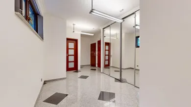 Na predaj 3-izbový byt, 117 m², Bratislava-Nové Mesto, Tupého
