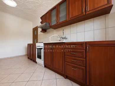 Na predaj 2-izbový byt, 58 m², Komárno, Ul. Budovateľská