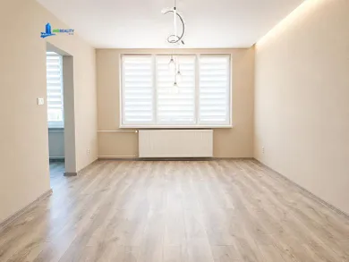 Na predaj 2-izbový byt, 66 m², Zvolen, J. Gagarina