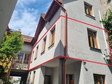 Na prenájom komerčné, 36 m², Košice-Staré Mesto, Hradbová