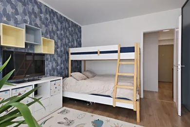 Na predaj 3-izbový byt, 71 m², Bratislava-Lamač, Jána Langoša