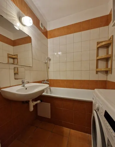 Na predaj 3-izbový byt, 76 m², Bratislava-Dúbravka, Homolova