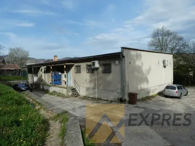 Na predaj objekt, 387 m², Handlová, Morovno