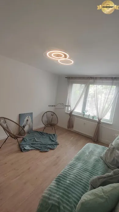 Na predaj 4-izbový byt, 70 m², Bratislava-Ružinov, Exnárova