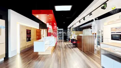 Na prenájom komerčné, 139 m², Bratislava-Ružinov, Pestovateľská