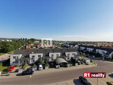 Eladó házak, 3-szobás, Piešťany · €350 000