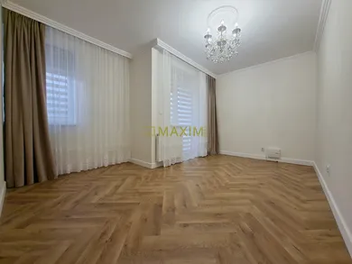Na predaj 3-izbový byt, 69 m², Bratislava-Vajnory, Široká