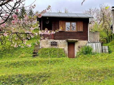 Domy rekreacyjne na sprzedaż, Banská Bystrica · €42 900